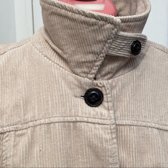 Relativity women khaki corduroy long sleeves buttons closure jacket. Size L.Used - Picture 11 of 15
